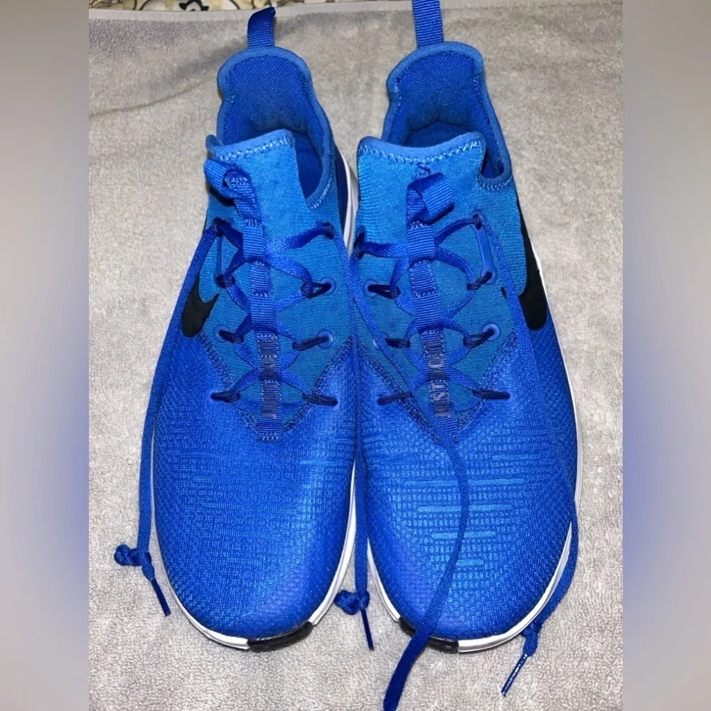 Nike Free Tr-8 Sneakers. Men’s size 11